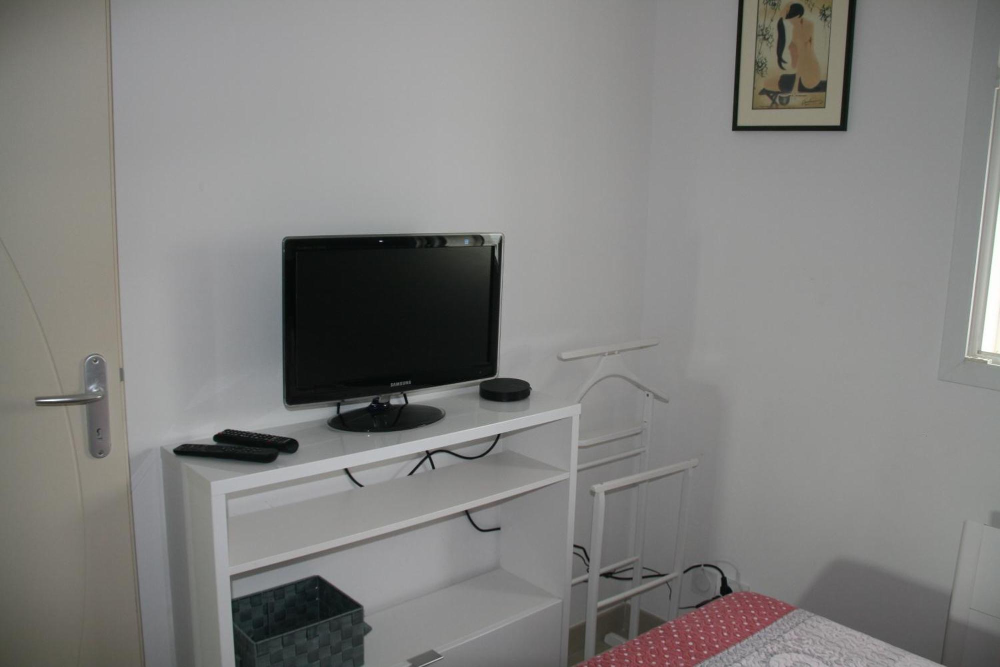 T3 Vue Mer 100M De La Plage Wifi Et Parking Apartment Saint-Pierre-la-Mer  Екстериор снимка